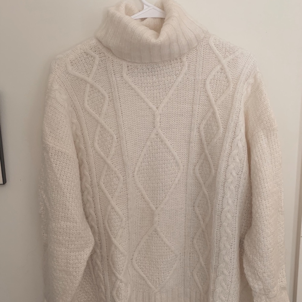 Aerie Chunky Cable Knit Turtleneck